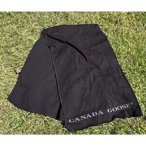 Authentic Large Wide CANADA GOOSE LOGO Black SCARF Unisex NWOT! Mint